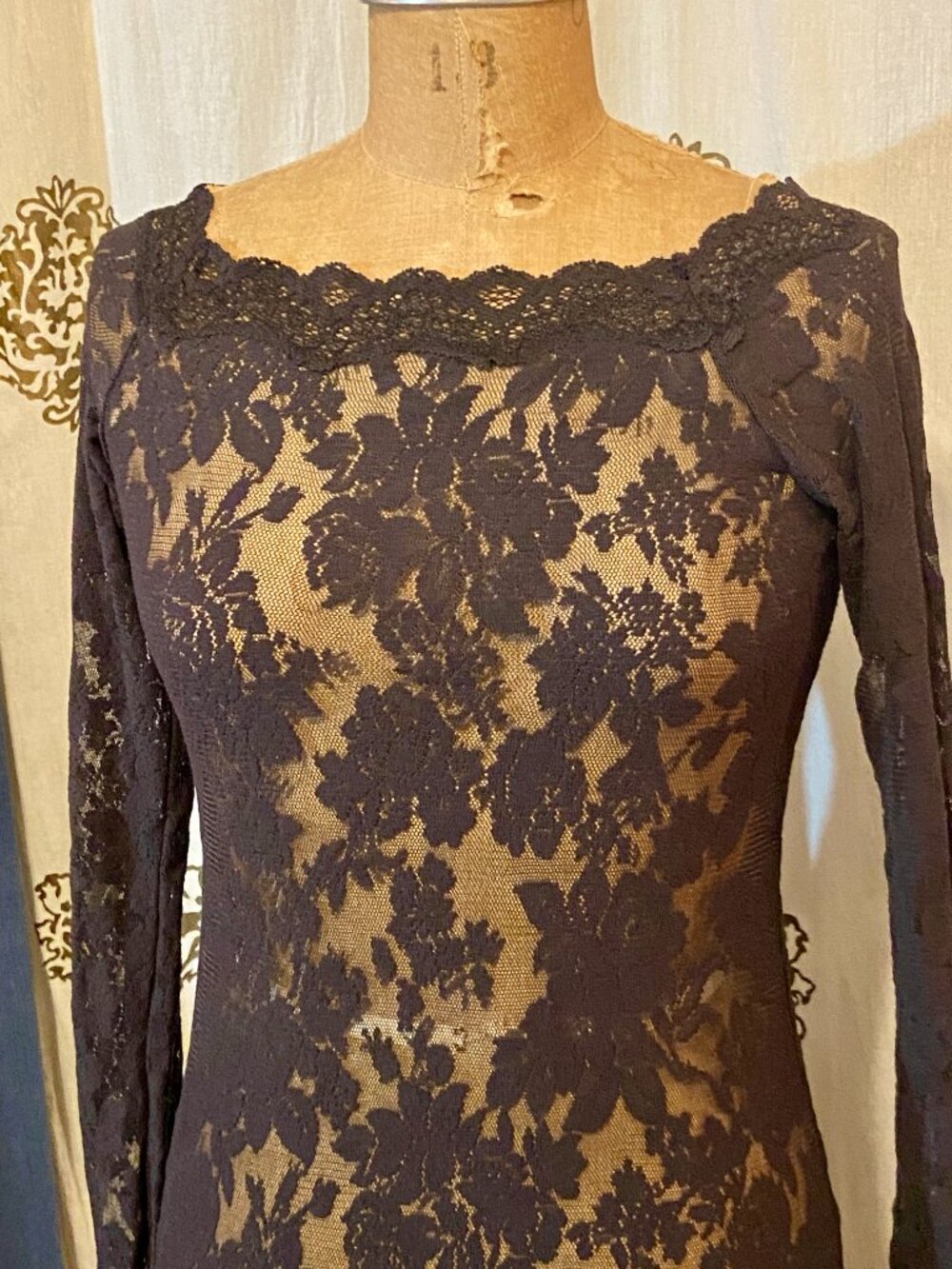 Vintage Y2K 2000s Victoria's Secret Black Lace Bell Sleeve Mini Dress Lingerie M - Picture 4 of 7